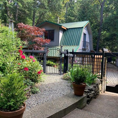 Salt Spring Carriage House B&B Ganges Kültér fotó
