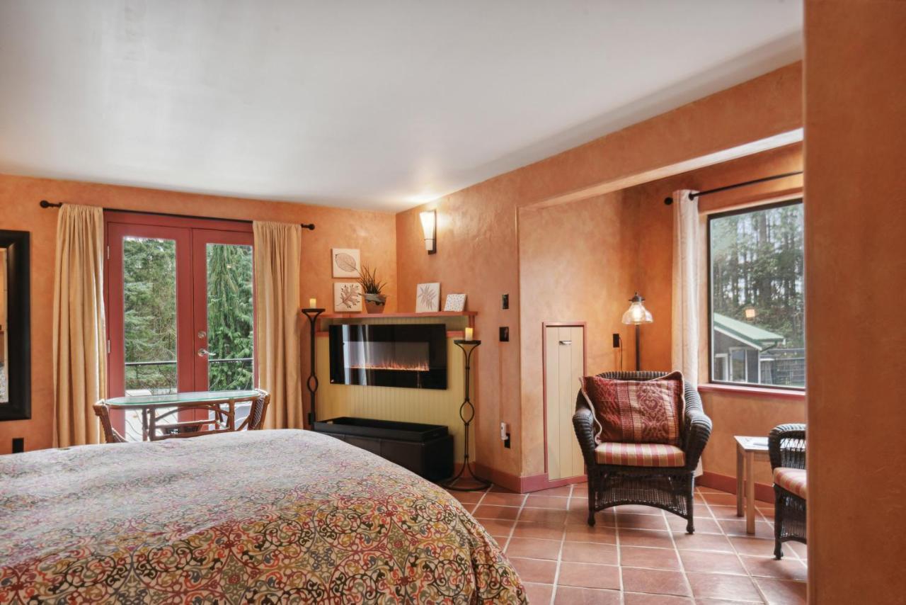 Salt Spring Carriage House B&B Ganges Kültér fotó